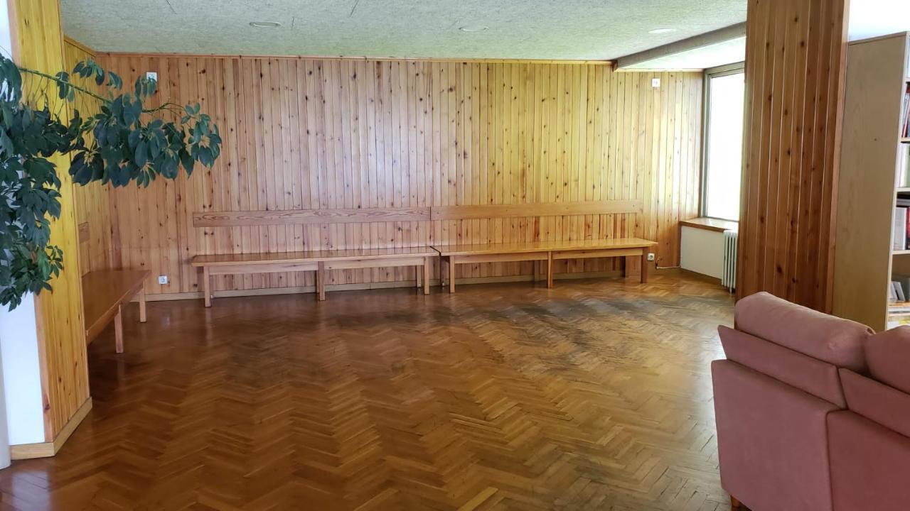 Studio In Residencia Maresme Neu - La Molina 拉莫利纳 外观 照片